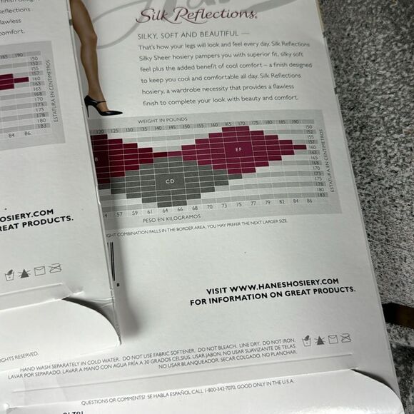 NIB Silk Reflections Y2K Control Top Pantyhose Taupe Pearl Medium - Picture 5 of 6